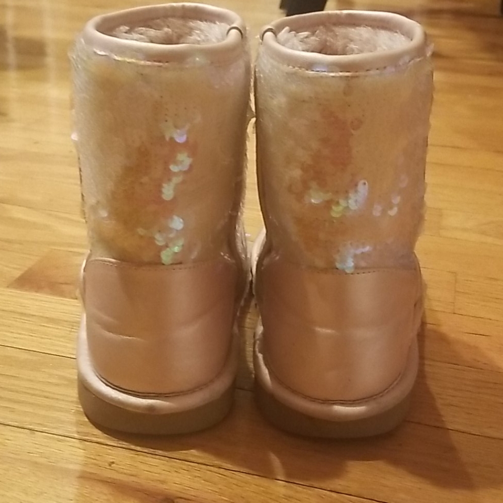 Children's Place Pink Irridescent Sequined Boots - Picture 4 of 12